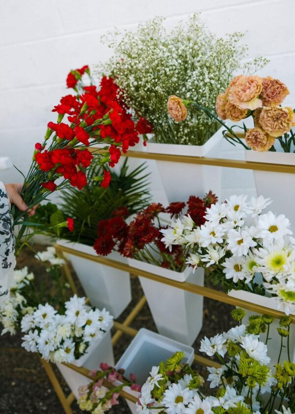 Luxury Bouquet Bar - Image 2